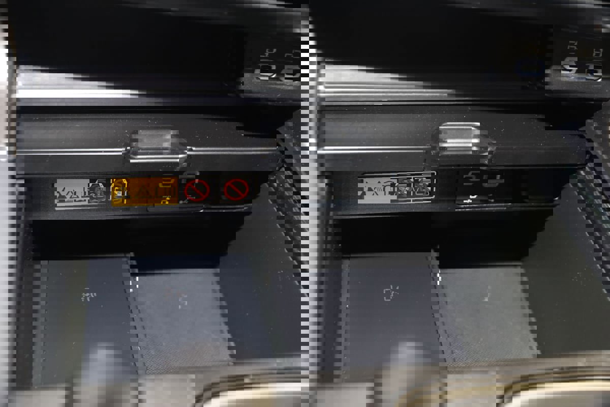 Used 2024 Lexus RX 350 Premium w/ Convenience Package image 31