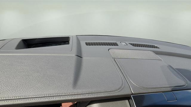 New 2026 GMC Yukon Denali w/ Sun & Power Step Package image 10