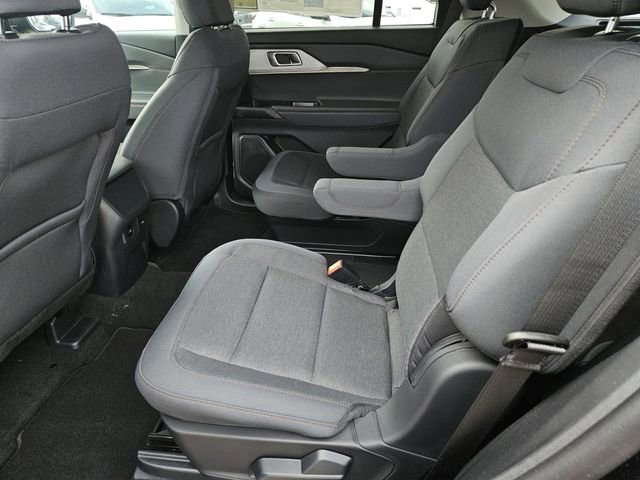 New 2025 Ford Explorer Active image 28