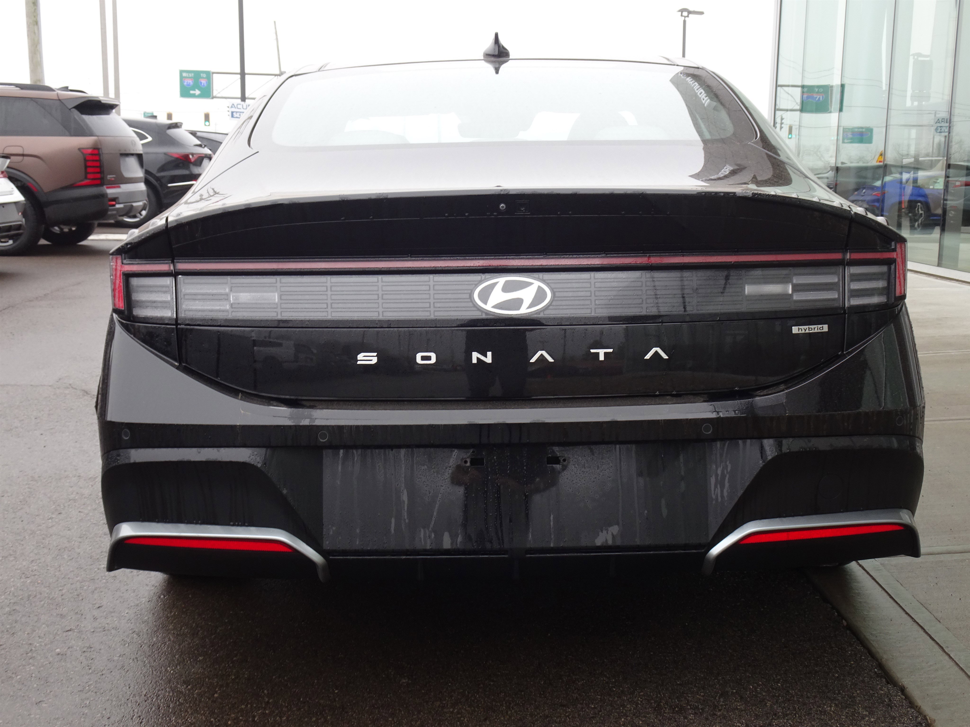 Used 2024 Hyundai Sonata Limited image 4