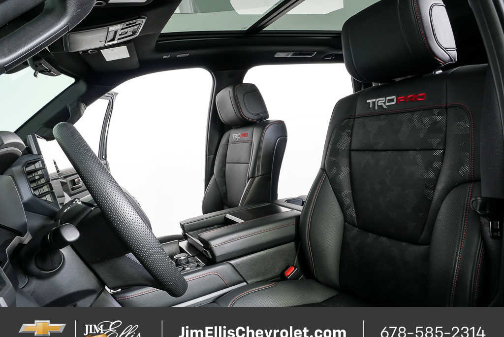 Used 2025 Toyota Sequoia TRD Pro AWD/4WD image 5