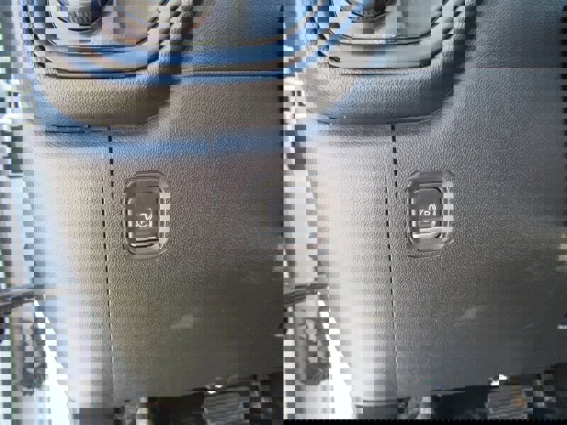 Used 2021 Chevrolet Silverado 2500 W/T image 17