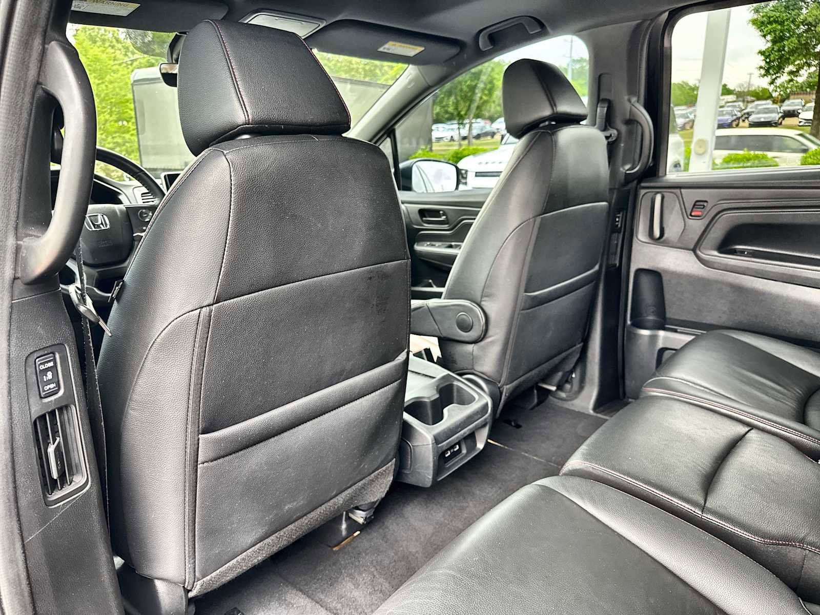Used 2023 Honda Odyssey Sport image 18