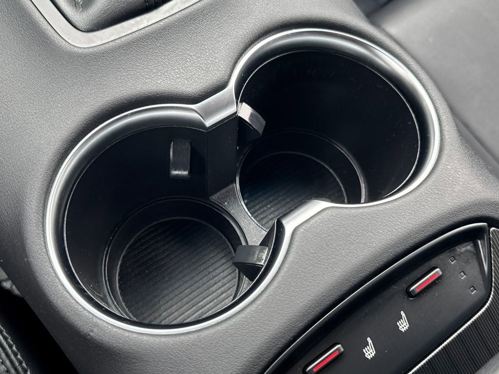 Used 2024 Toyota Venza XLE AWD/4WD image 26