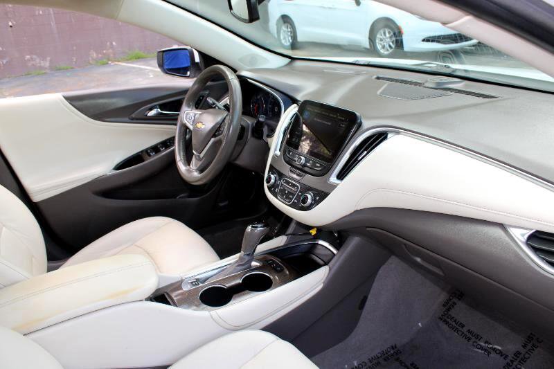 Used 2019 Chevrolet Malibu Premier w/ Sun and Wheel Package image 23