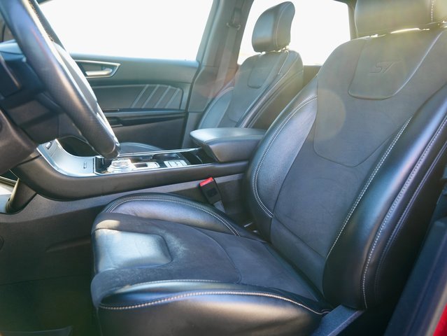 Used 2019 Ford Edge ST w/ Equipment Group 401A image 14