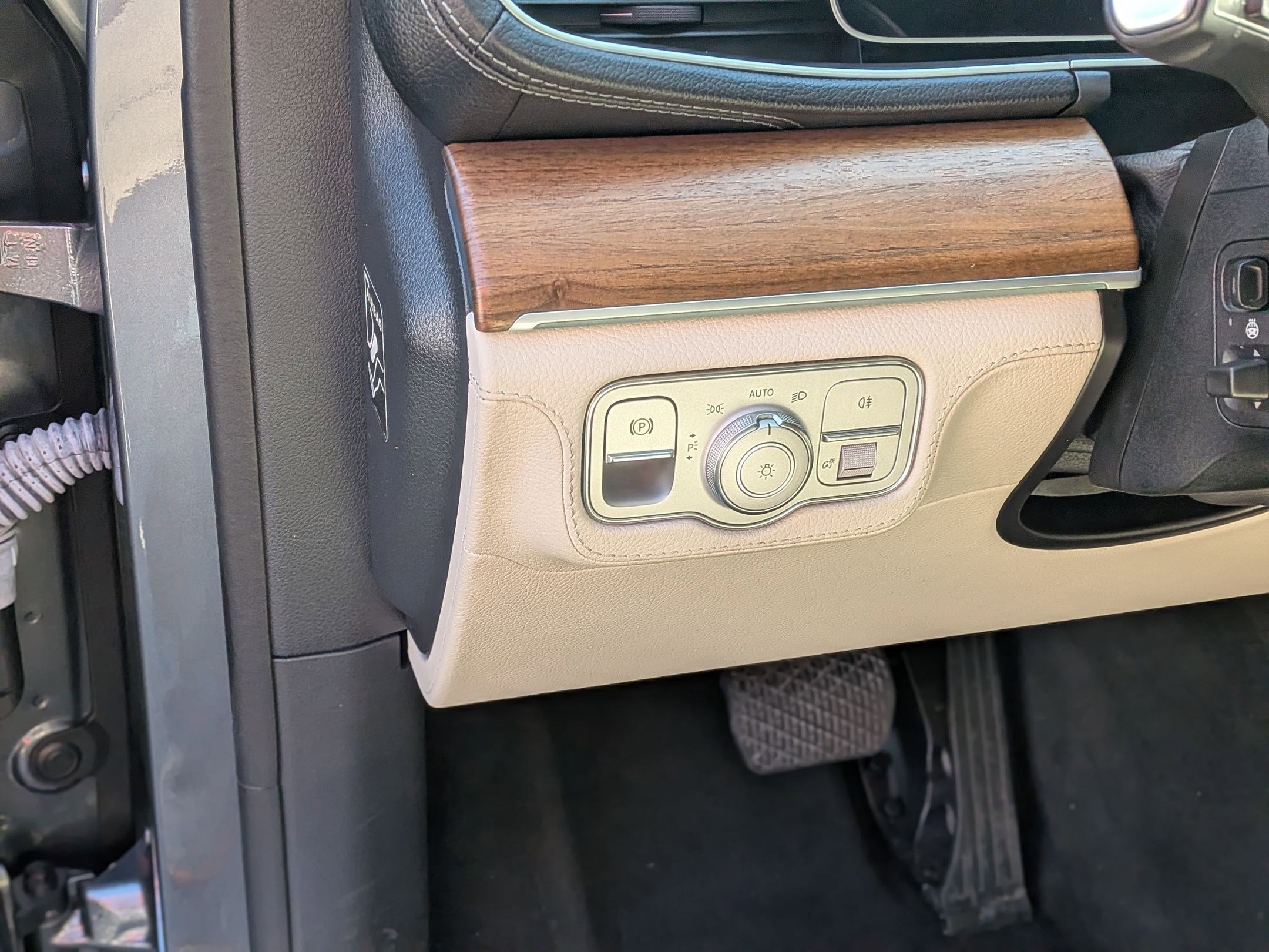 Certified 2023 Mercedes-Benz GLE 450 4MATIC image 15