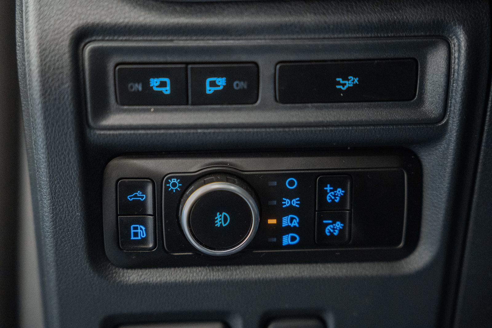 Certified 2023 Ford F150 Lariat w/ Equipment Group 502A High image 46