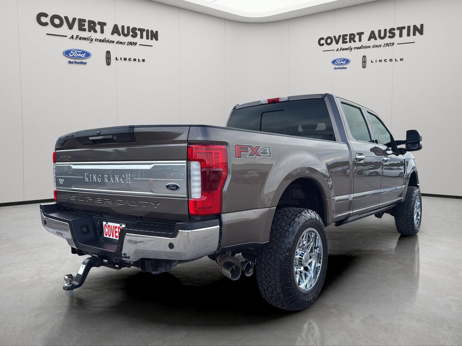 Used 2019 Ford F250 King Ranch w/ King Ranch Ultimate Package AWD/4WD image 5