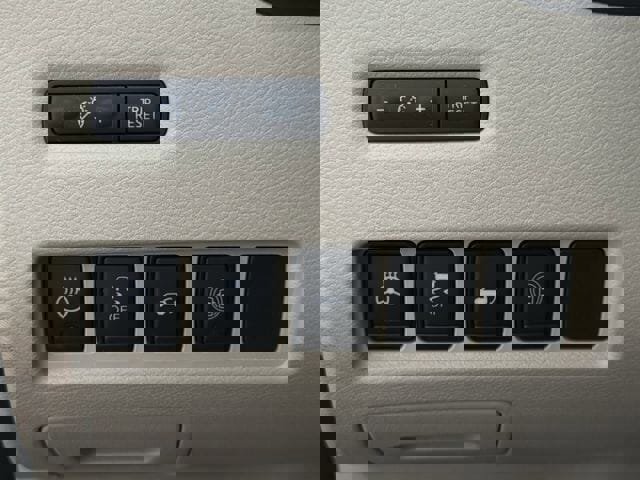 Used 2023 Nissan Murano SL w/ SL Moonroof Package image 23