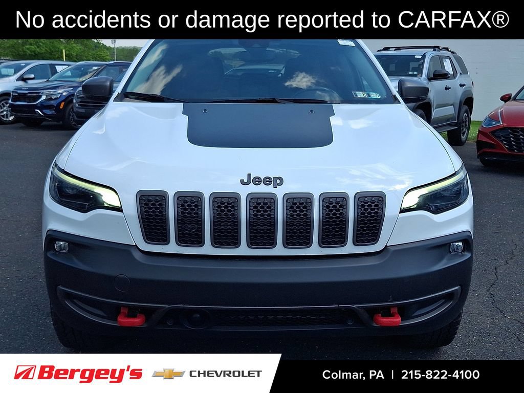 Used 2021 Jeep Cherokee Trailhawk w/ Sun, Sound & Nav Group AWD/4WD image 2