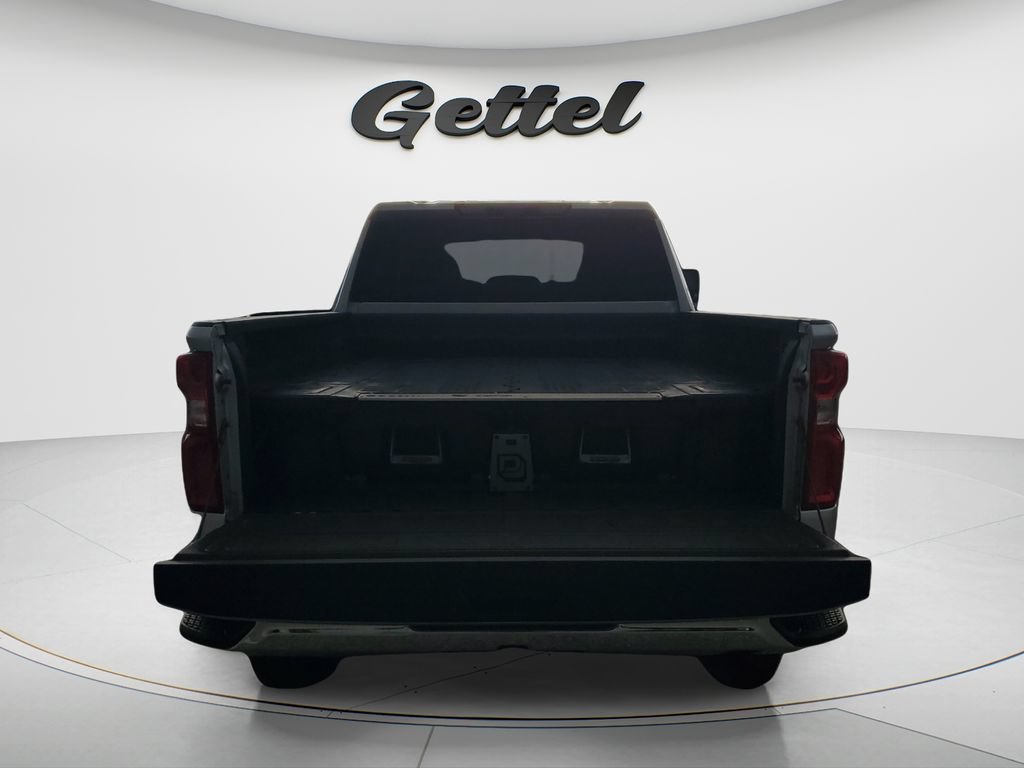 Used 2021 Chevrolet Silverado 2500 LTZ w/ LTZ Premium Package AWD/4WD image 9