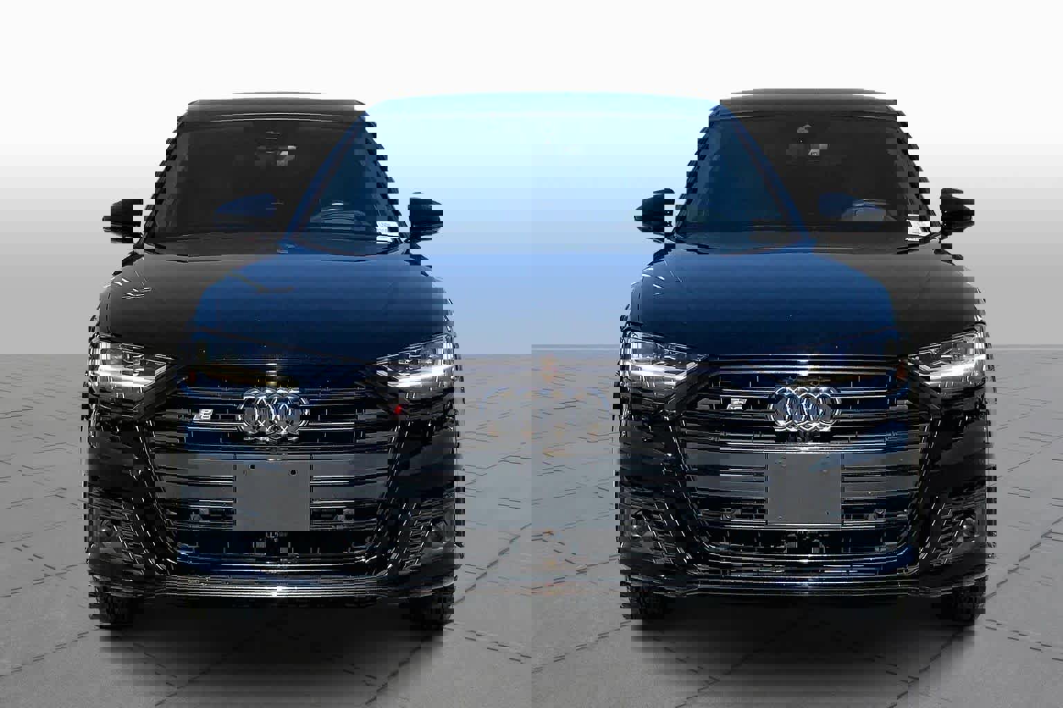 Used 2020 Audi S8 L w/ S8 Executive Package AWD/4WD image 4