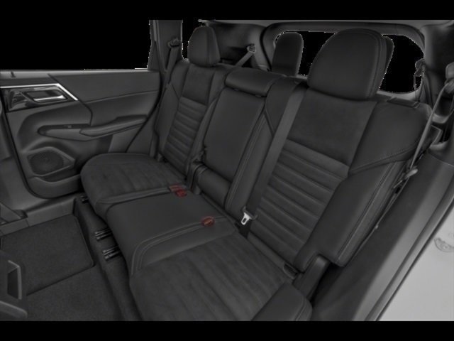 Used 2024 Mitsubishi Outlander SE image 10