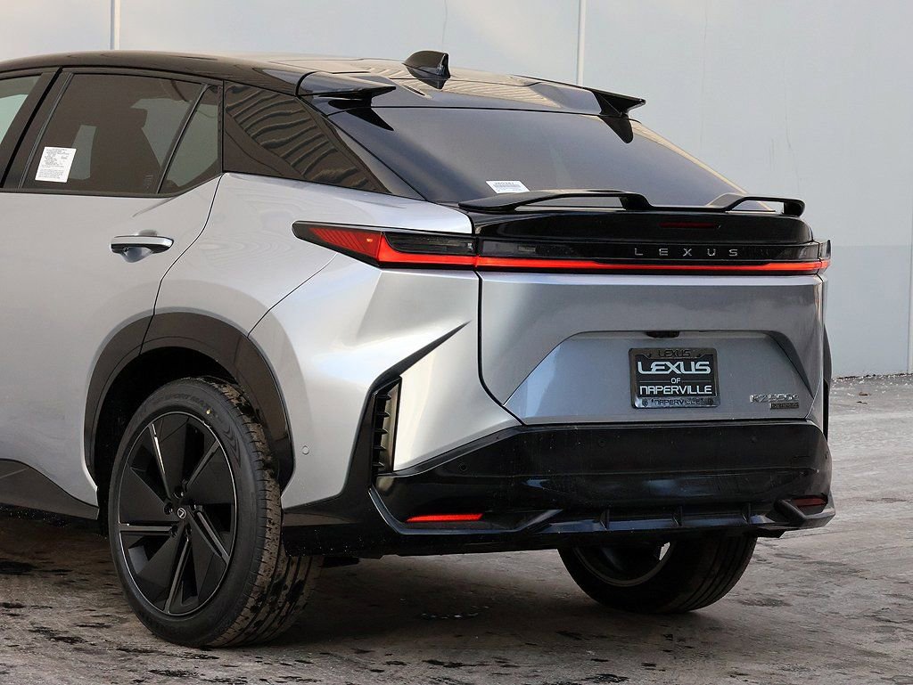 New 2026 Lexus RZ 450e AWD image 9