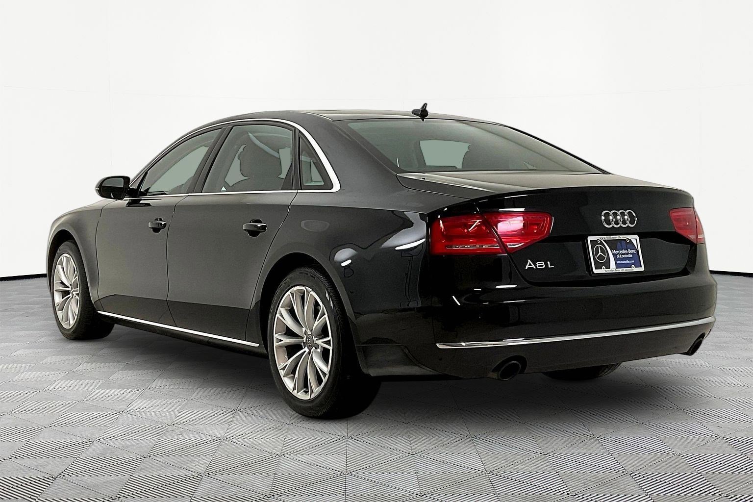 Used 2014 Audi A8 L 3.0T w/ Premium Package AWD/4WD image 4