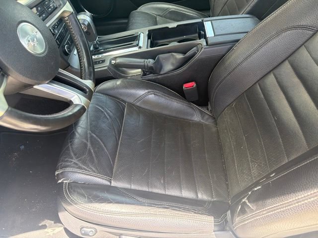 Used 2012 Ford Mustang Premium RWD image 13
