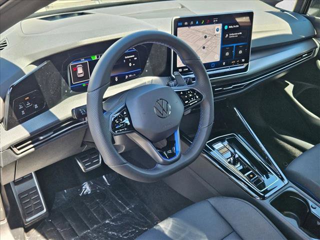 New 2026 Volkswagen Golf AWD/4WD image 3