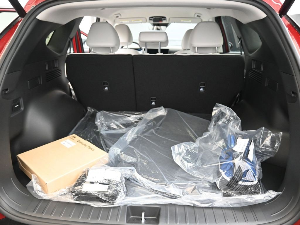 New 2026 Hyundai Tucson SEL image 17