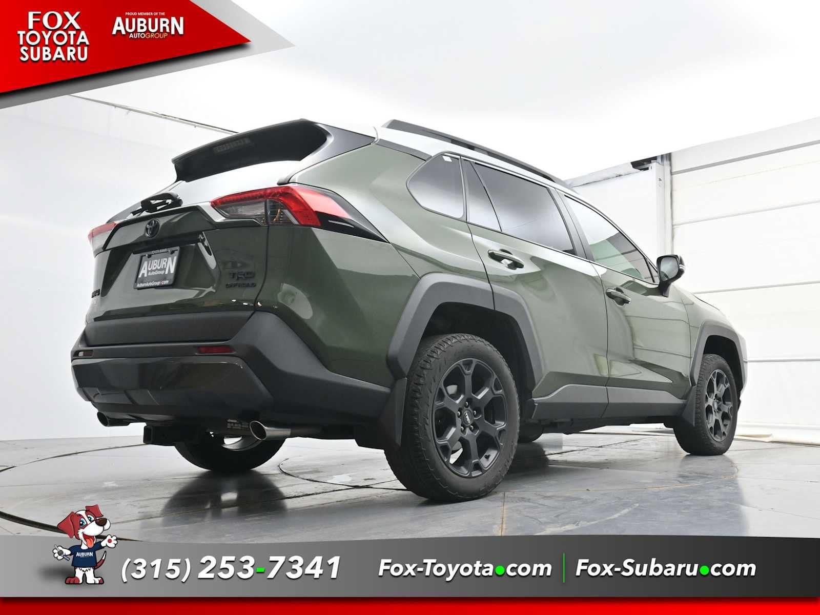 Used 2024 Toyota RAV4 TRD Off-Road w/ Weather Package AWD/4WD image 20