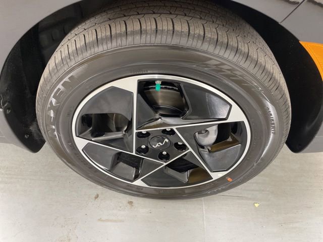 New 2025 Kia Soul EX image 10