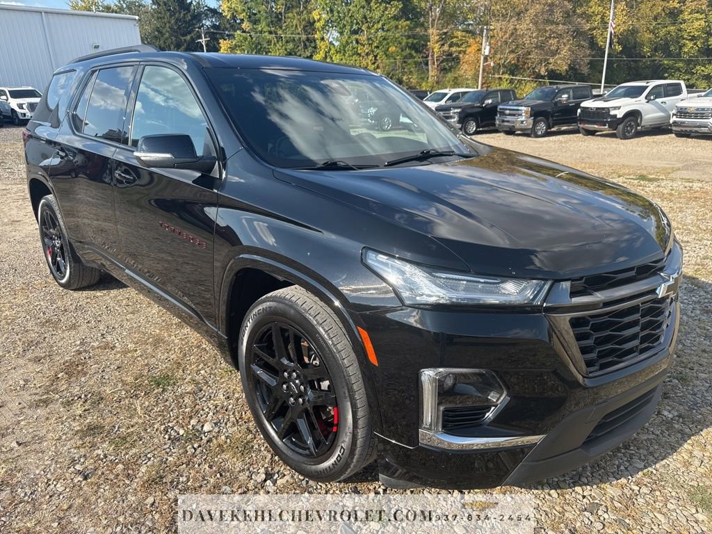 Certified 2023 Chevrolet Traverse Premier w/ Redline Edition AWD/4WD image 7