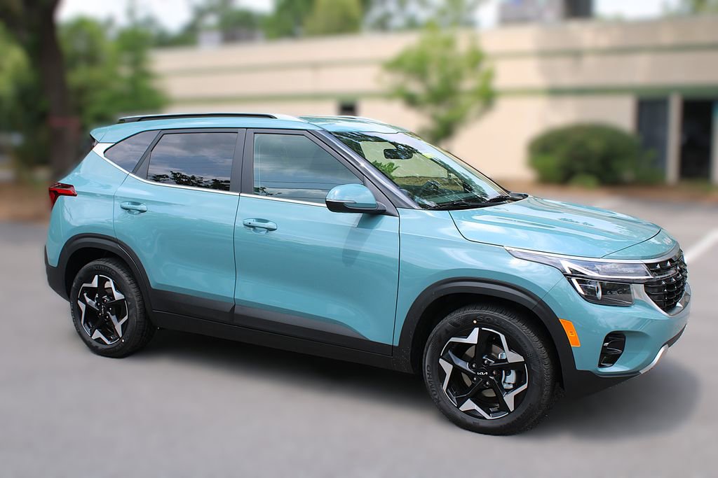 New 2026 Kia Seltos EX FWD image 5