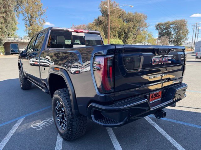 Used 2026 GMC Sierra 2500 AT4X AWD/4WD image 14