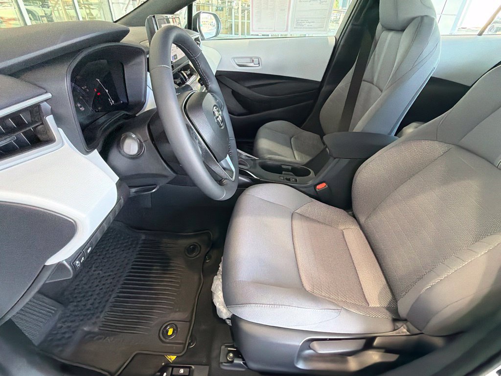 Certified 2026 Toyota Corolla SE FWD image 21