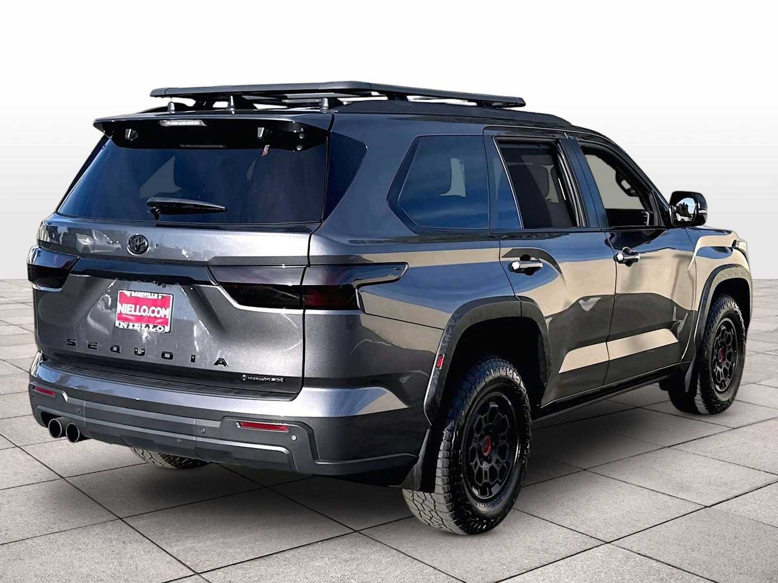 Used 2025 Toyota Sequoia TRD Pro w/ Tow Technology Package AWD/4WD image 14