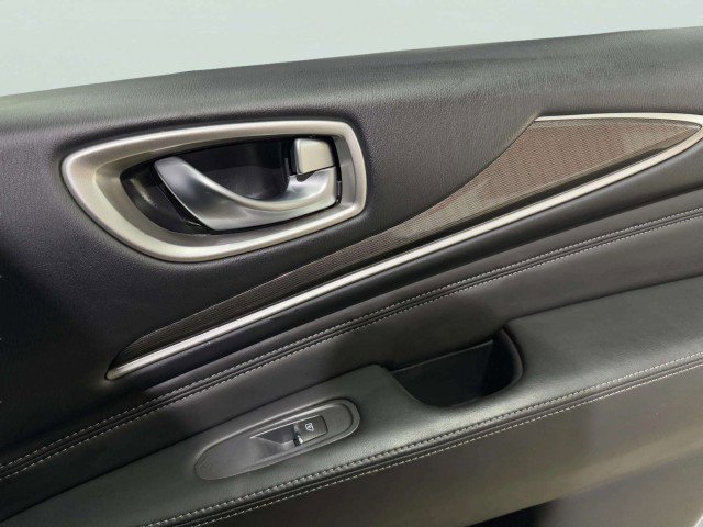 Used 2018 INFINITI QX60 Luxe image 36
