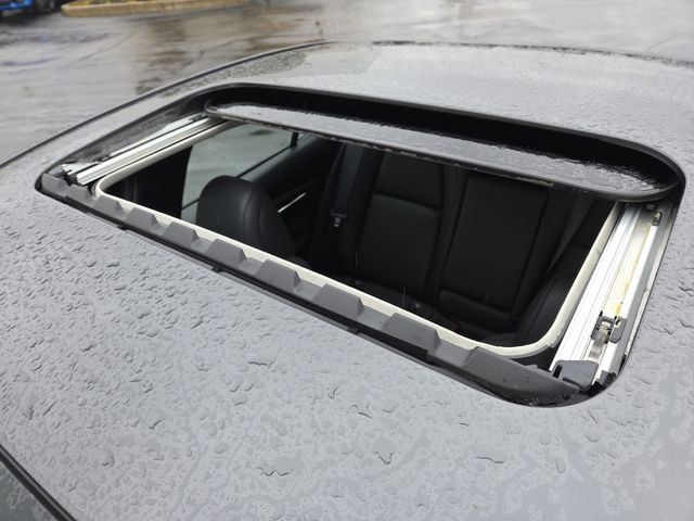 Used 2025 MAZDA MAZDA3 s image 3