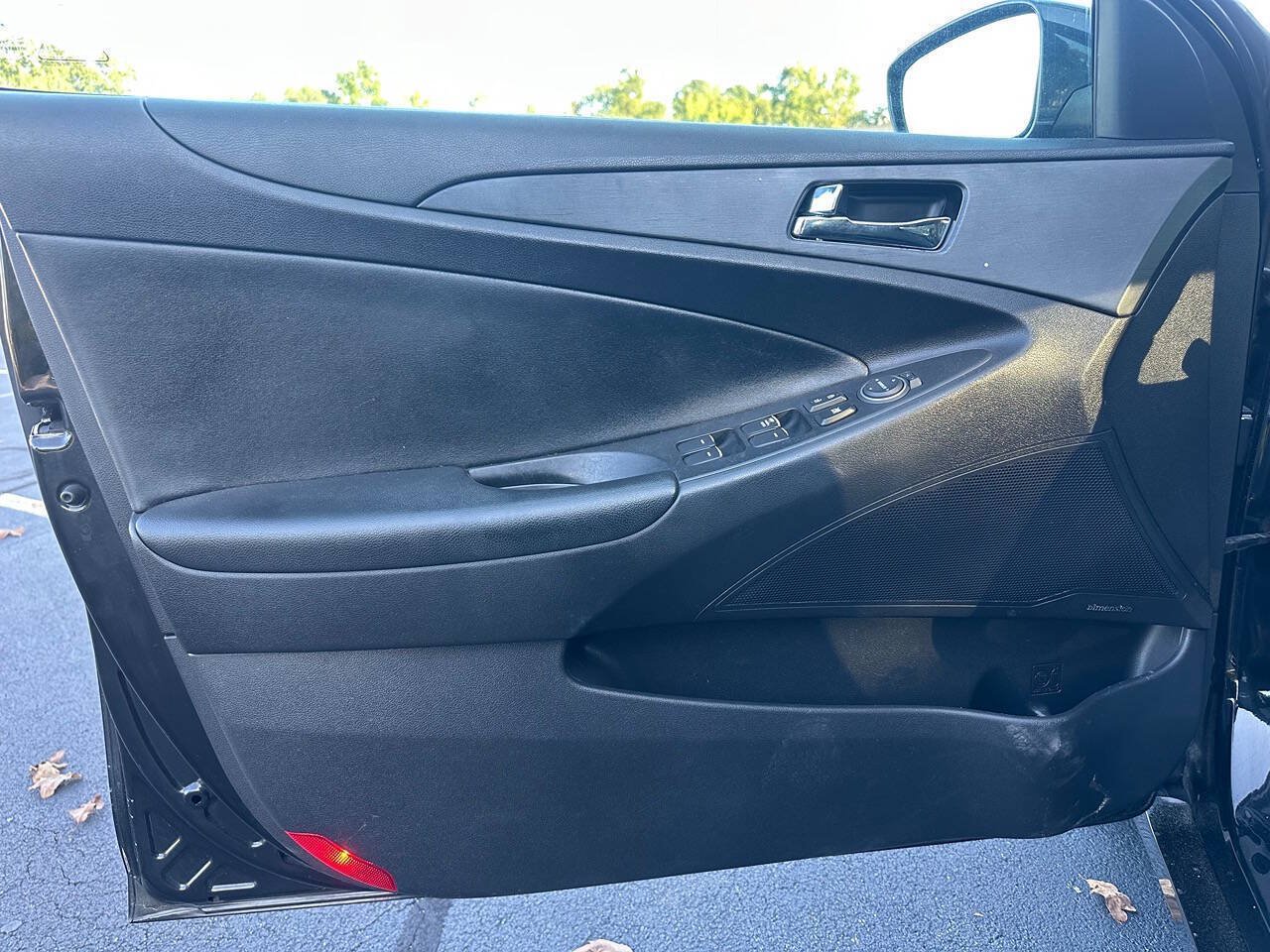 Used 2013 Hyundai Sonata SE w/ Navigation & Sunroof Pkg FWD image 15