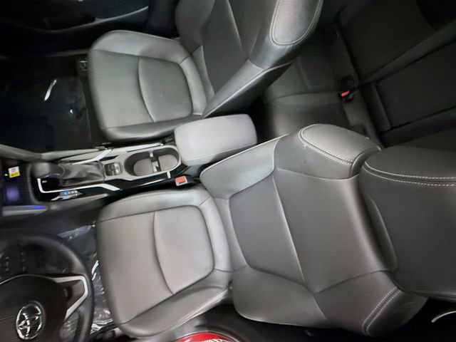 Used 2023 Toyota Corolla Cross XLE w/ Convenience Package FWD image 22