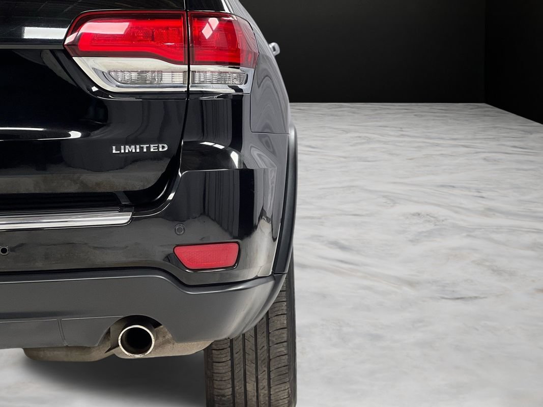 Used 2021 Jeep Grand Cherokee Limited AWD/4WD image 13