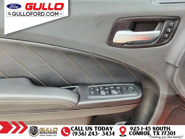 Used 2017 Dodge Charger R/T image 19