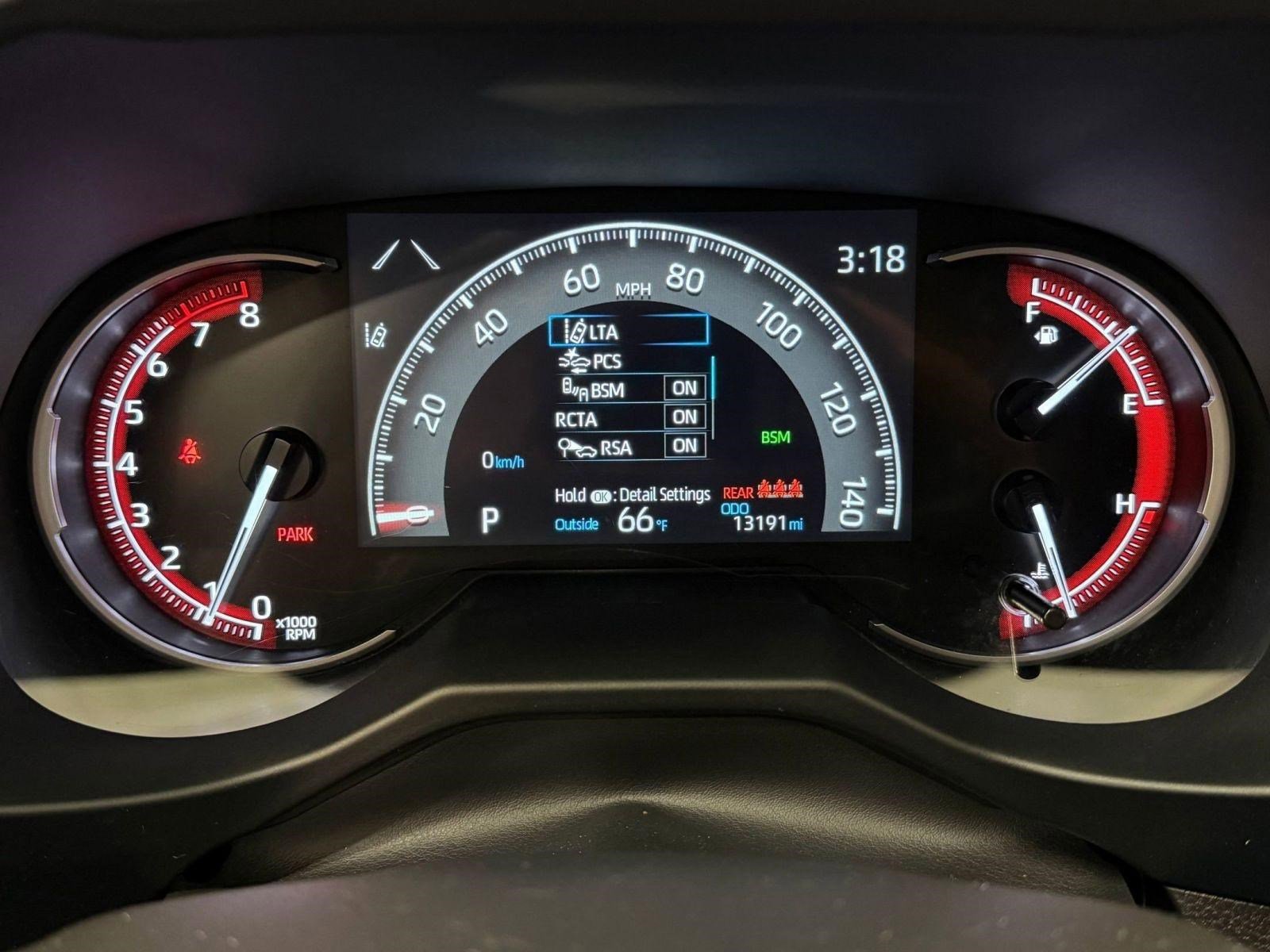 Used 2025 Toyota RAV4 XLE image 15