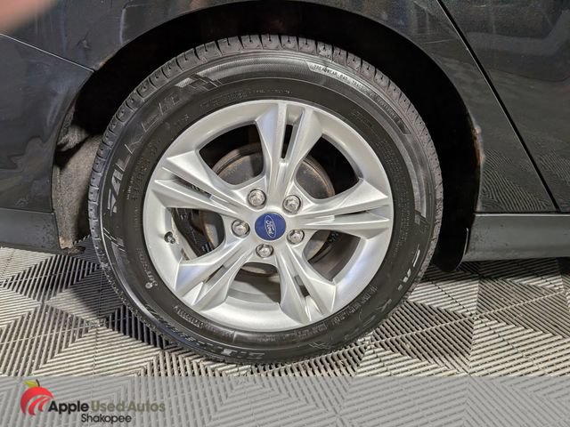 Used 2014 Ford Focus SE w/ SE Winter Package FWD image 36