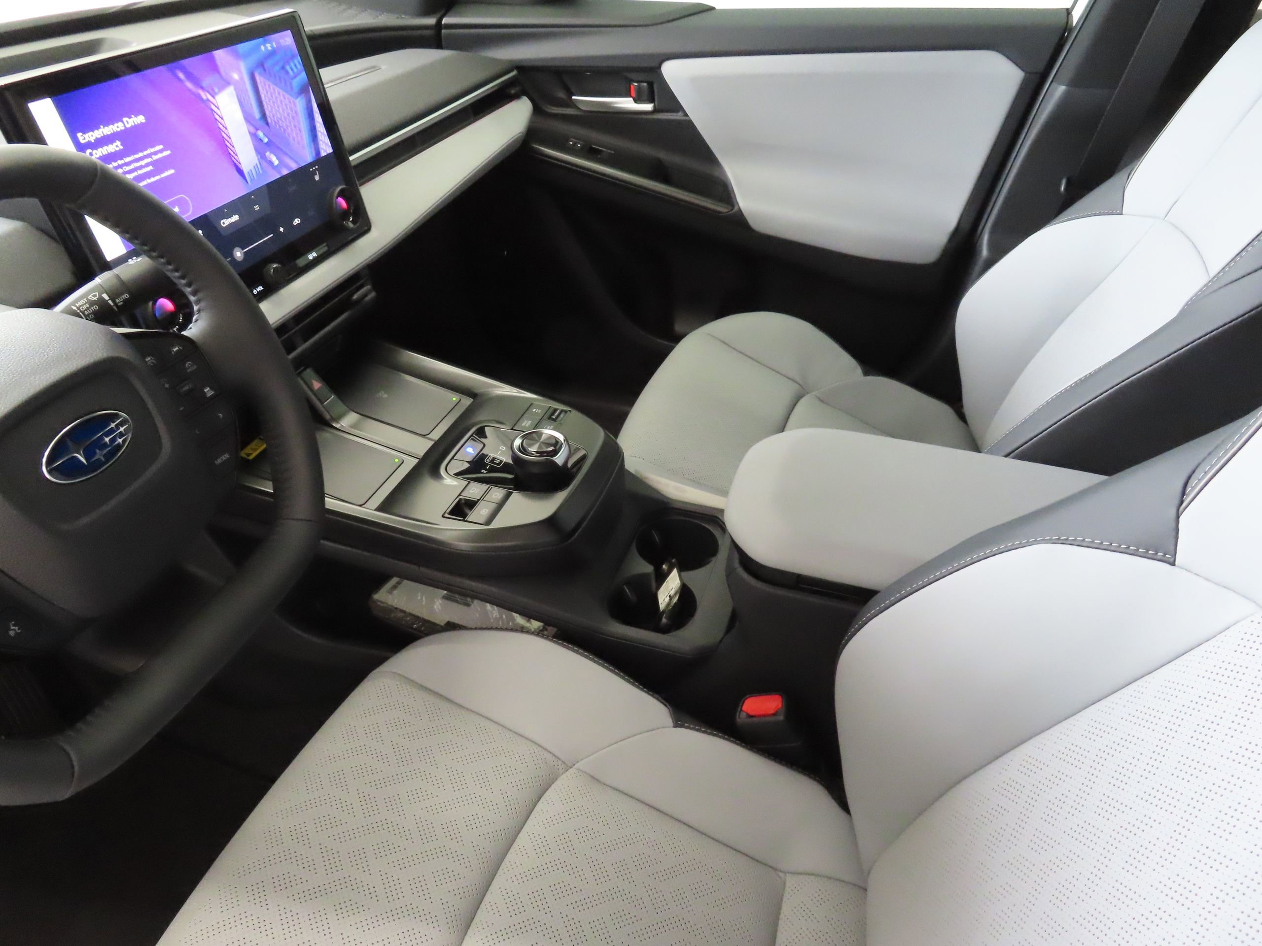 New 2026 Subaru Solterra image 21