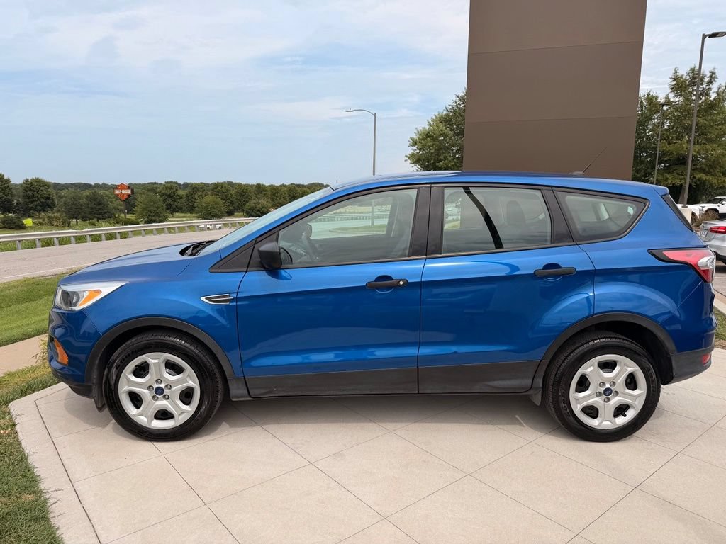 Used 2017 Ford Escape S FWD image 7