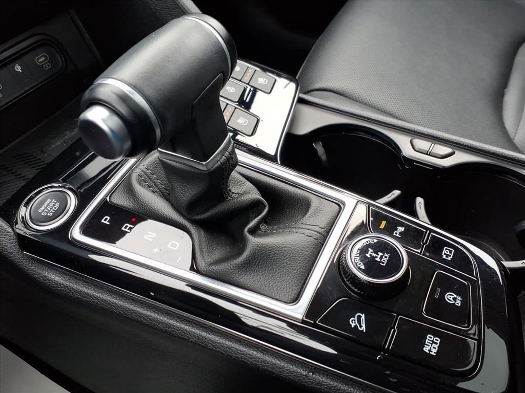 Used 2024 Kia Sportage SX image 21