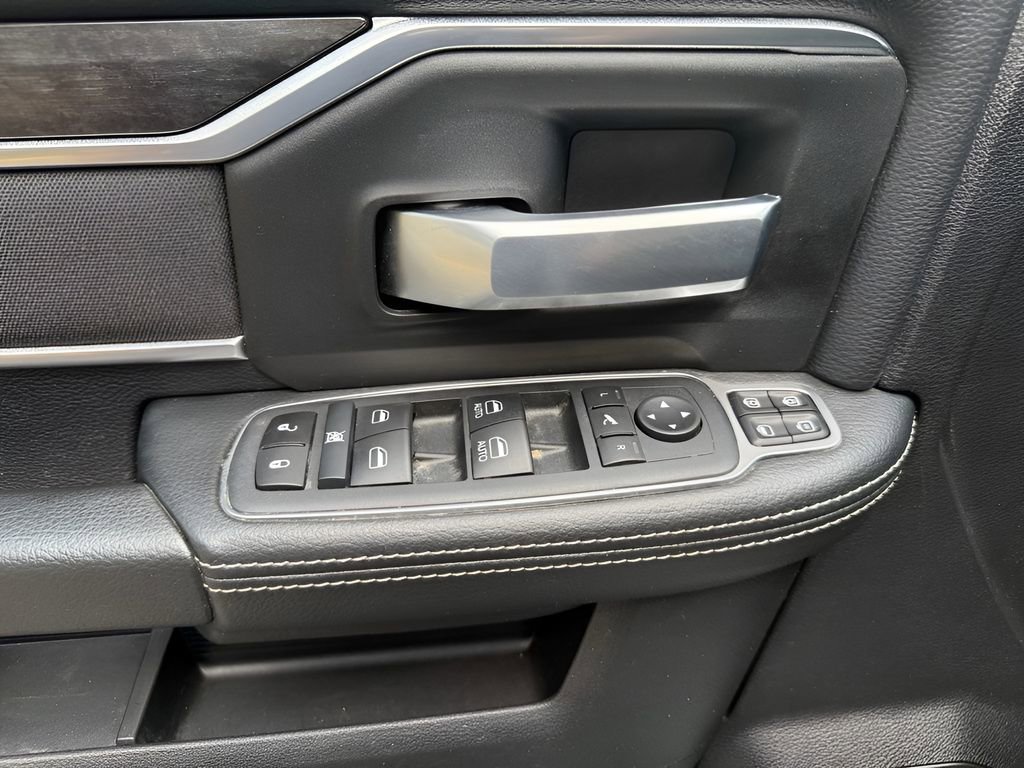 Certified 2024 RAM 3500 Big Horn image 14