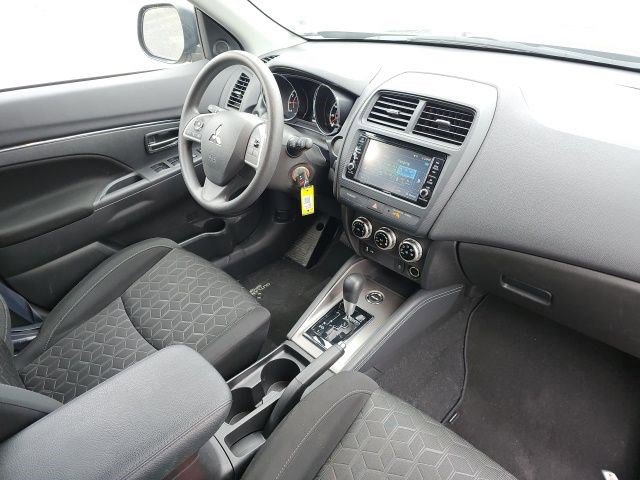 Used 2025 Mitsubishi Outlander Sport ES image 13