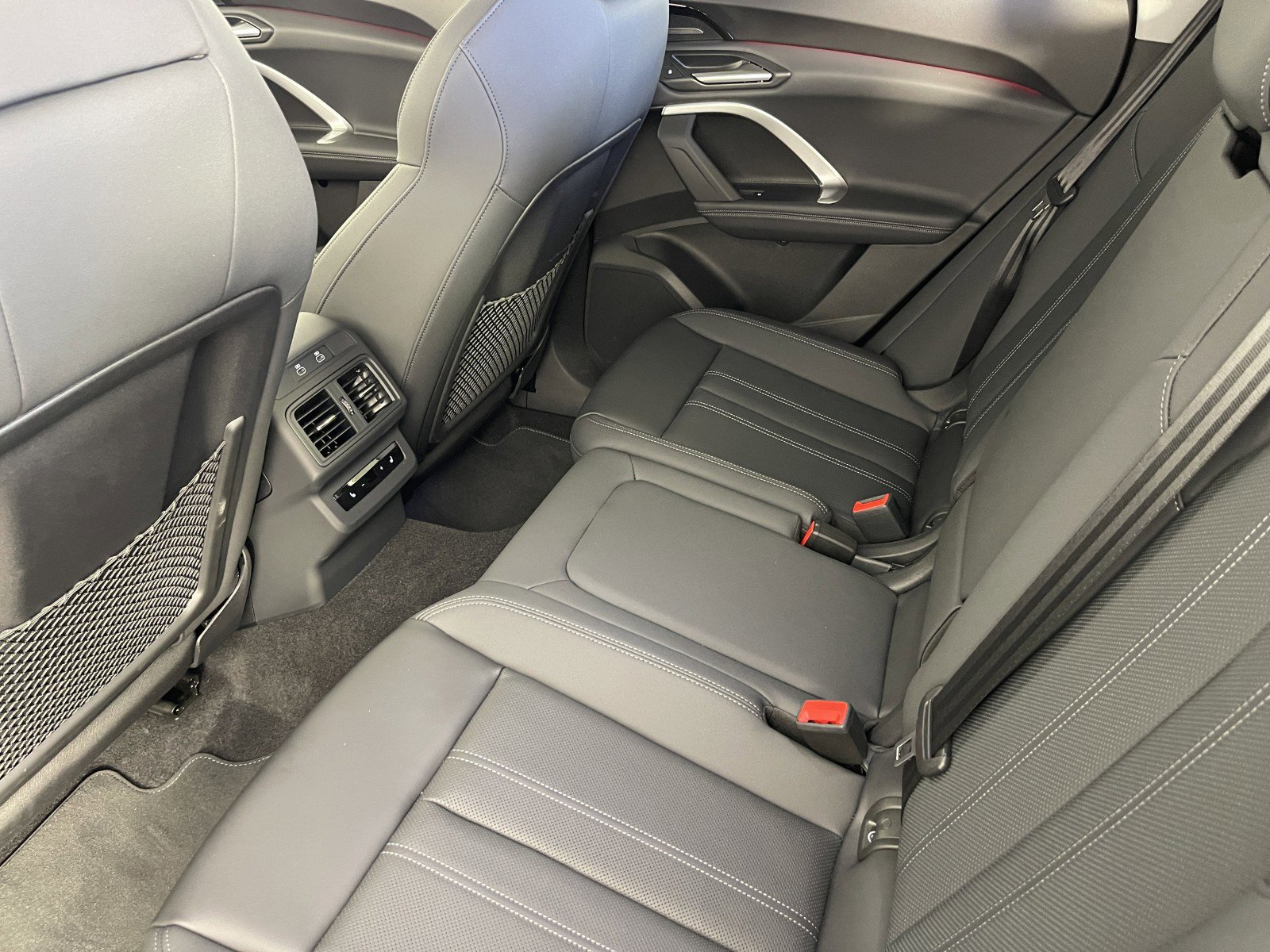 New 2025 Audi Q5 Prestige image 40