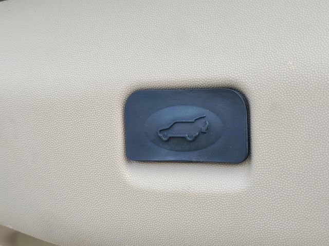 Used 2007 Cadillac SRX RWD image 9
