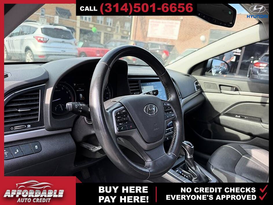 Used 2017 Hyundai Elantra Limited w/ Limited Tech Package 04 FWD image 9
