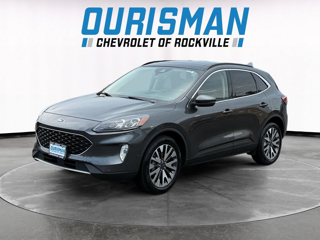 Used 2020 Ford Escape Titanium AWD/4WD image 2