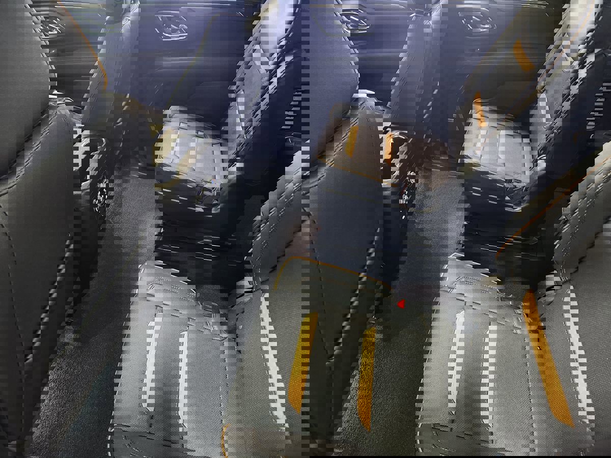 Used 2023 GMC Yukon XL AT4 w/ AT4 Premium Package image 51