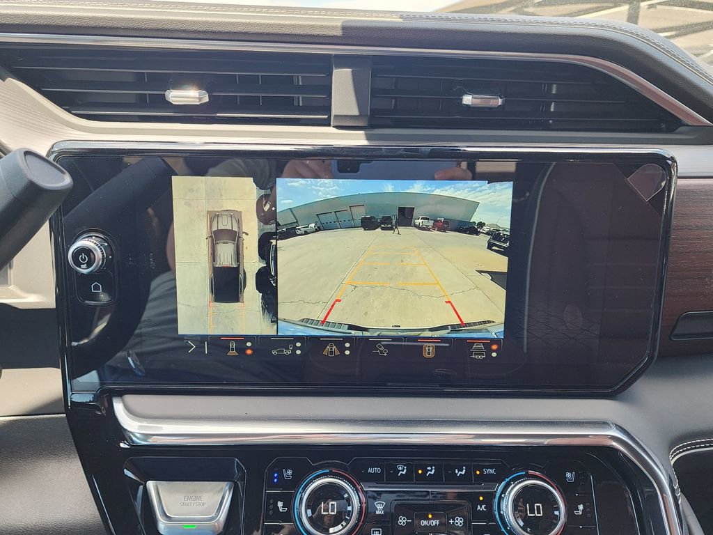 New 2026 GMC Sierra 3500 Denali Ultimate AWD/4WD image 31
