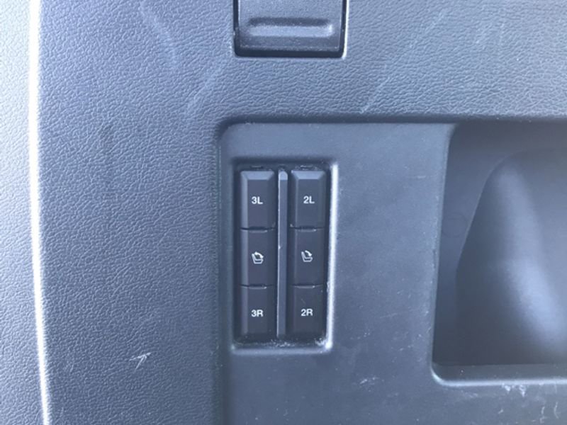 Used 2023 Ford Expedition Limited image 30